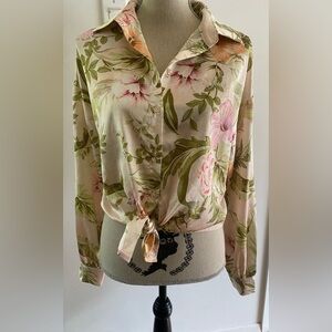 Guess Women’s Floral Crop Blouse Small